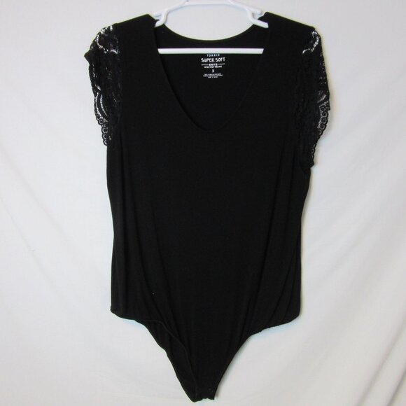 Torrid Black Bodysuit Lace Sleeves Women's Plus Size 3 Super Soft Knits  Top - Picture 1 of 6